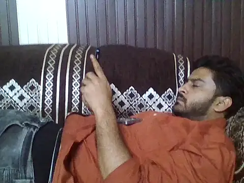 Snapshot of indihotguy chatting on April 5, 2026, 10:55 am indihotguy online show from April 5, 2026, 10:55 am