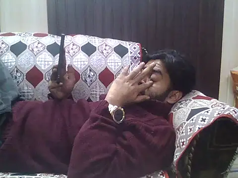 indihotguy online show from November 9, 2025, 10:30 am