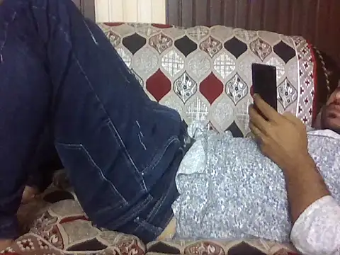 indihotguy online show from May 18, 2026, 1:16 pm