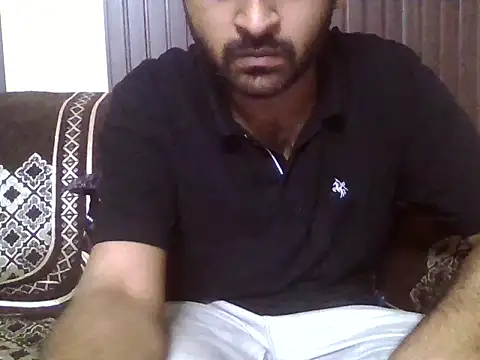 indihotguy online show from May 5, 2026, 1:14 pm