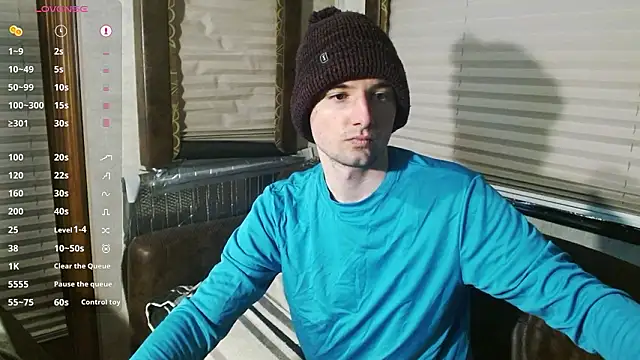 feelingverynaughty online show from February 7, 2026, 6:49 pm