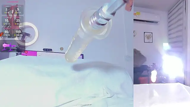 Maria Jones  online show from November 14, 2025, 1:20 am