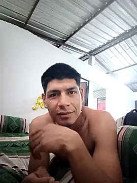 elmazitogrande online show from February 8, 2025, 11:13 pm