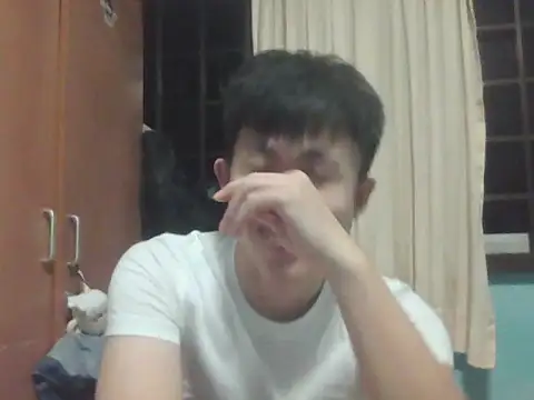 yj199510 online show from March 28, 2026, 4:52 pm