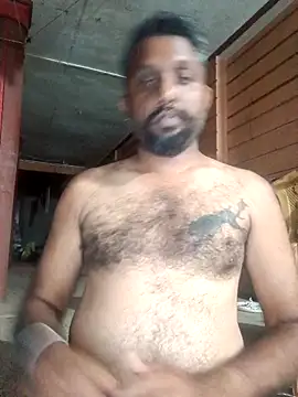 carria homes online show from November 3, 2025, 6:44 pm