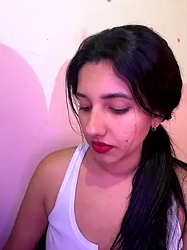 Snapshot of emmariders2 chatting on October 20, 2025, 3:45 pm emmariders2 online show from October 20, 2025, 3:45 pm