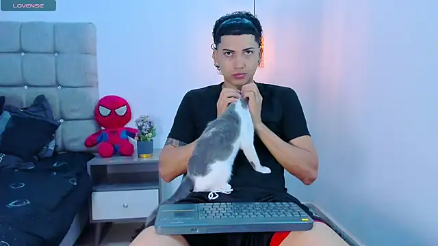 Br4ndxpimm online show from March 10, 2026, 1:04 pm