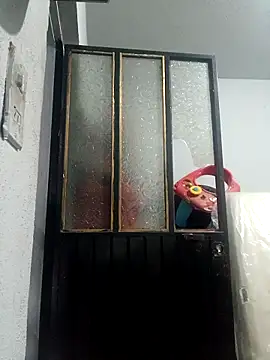 chinoxxx online show from March 16, 2026, 1:26 pm