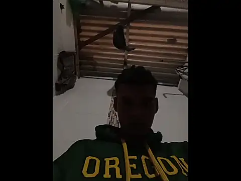 Gonzalex02 online show from November 25, 2025, 8:03 am