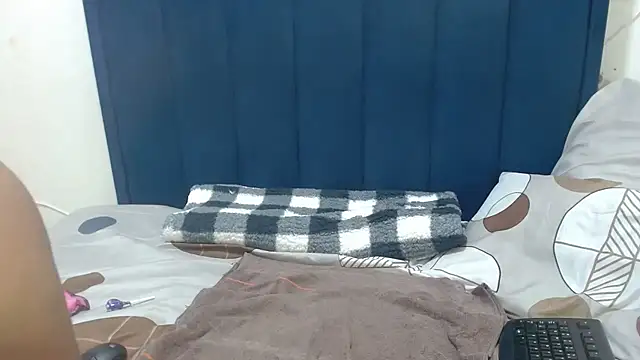 Perkyhottitz online show from March 11, 2025, 6:41 am