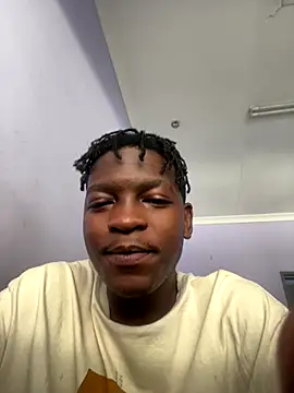 Redfucks333 online show from September 20, 2025, 8:08 am