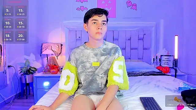 Maxi little online show from October 11, 2025, 9:16 pm