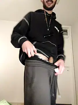 Levi Latino online show from February 8, 2025, 12:28 am