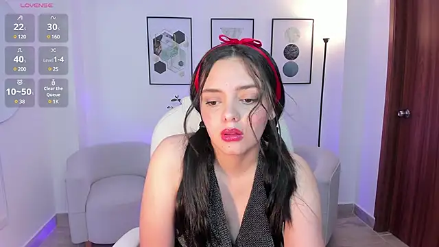 Snapshot of amelia_cherry chatting on March 3, 2025, 11:33 am amelia cherry online show from March 3, 2025, 11:33 am