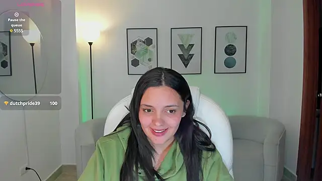 Snapshot of amelia_cherry chatting on March 18, 2025, 5:44 pm amelia cherry online show from March 18, 2025, 5:44 pm