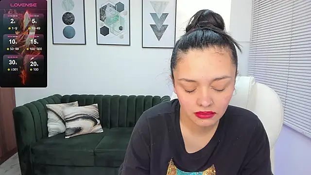 Snapshot of amelia_cherry chatting on February 6, 2025, 11:53 am amelia cherry online show from February 6, 2025, 11:53 am