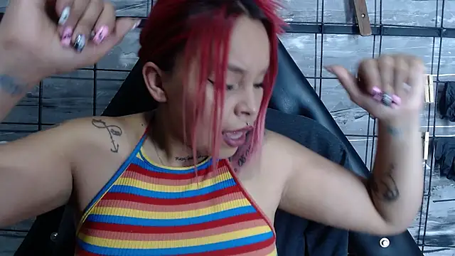 Alana Roth online show from October 18, 2025, 7:49 pm