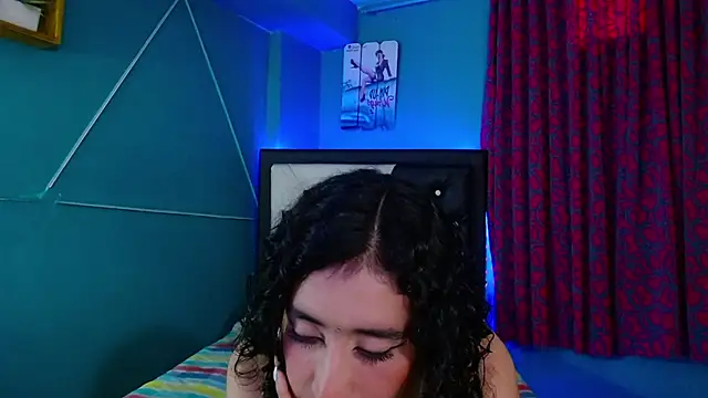 Snapshot of valerie_mase chatting on February 21, 2026, 8:33 pm valerie mase online show from February 21, 2026, 8:33 pm