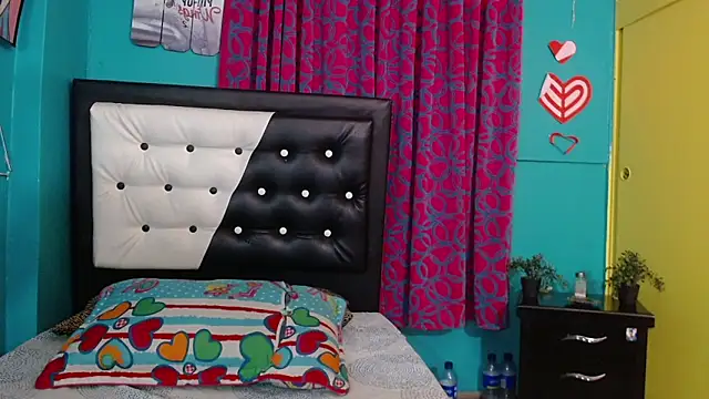 valerie mase online show from October 20, 2025, 6:41 pm