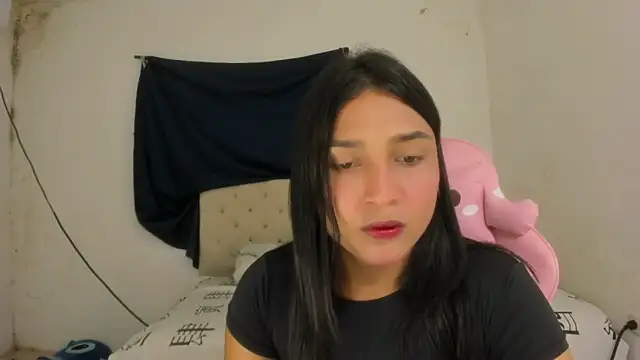 Miss noah18 online show from November 11, 2025, 10:26 pm