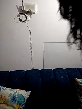 Snapshot of Brendabluee chatting on February 5, 2026, 8:59 pm Brendabluee online show from February 5, 2026, 8:59 pm