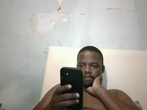 ThamiXX online show from January 12, 2025, 11:04 pm