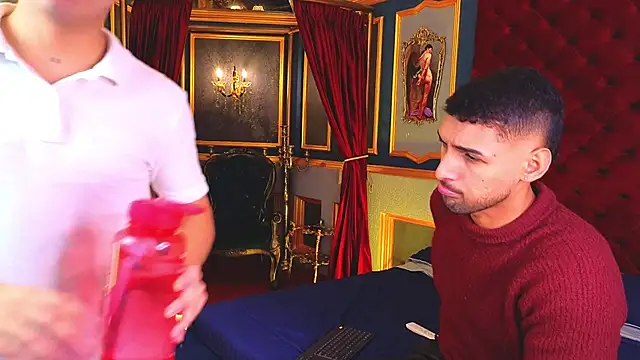 Snapshot of MarcoVitto chatting on October 17, 2025, 12:07 pm MarcoVitto online show from October 17, 2025, 12:07 pm