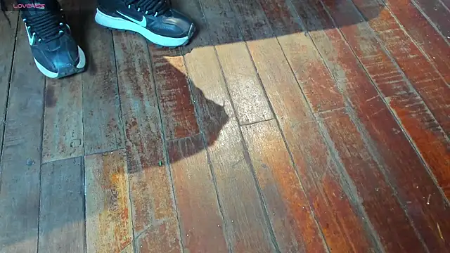 Snapshot of MarcoVitto chatting on February 21, 2026, 8:55 pm MarcoVitto online show from February 21, 2026, 8:55 pm