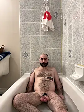 Snapshot of Faded-Solo chatting on October 25, 2025, 12:32 am Faded-Solo online show from October 25, 2025, 12:32 am