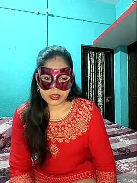 Hot purva online show from November 19, 2025, 8:14 am