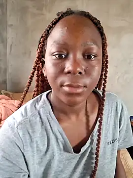 Snapshot of Danymash25 chatting on November 15, 2025, 5:55 am Danymash25 online show from November 15, 2025, 5:55 am