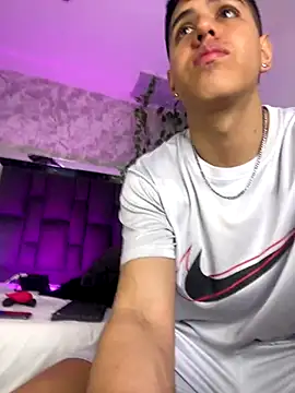 Angel Khouri online show from September 25, 2025, 3:56 am