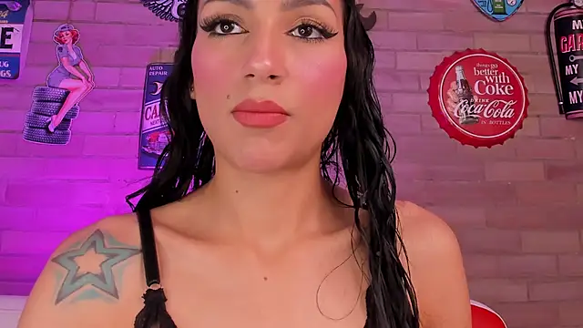 miss   evangeline online show from December 5, 2025, 2:32 am