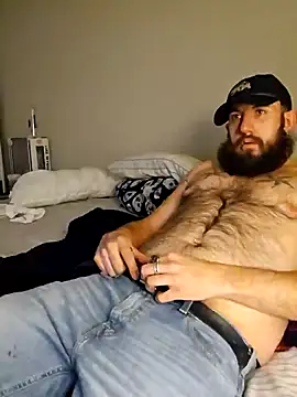 Snapshot of StruggleSnuggles chatting on January 6, 2025, 4:04 am StruggleSnuggles online show from January 6, 2025, 4:04 am