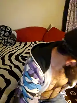 Snapshot of StruggleSnuggles chatting on February 6, 2025, 12:15 pm StruggleSnuggles online show from February 6, 2025, 12:15 pm