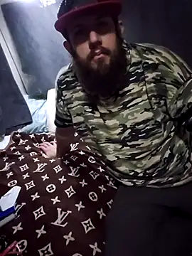 Snapshot of StruggleSnuggles chatting on February 26, 2025, 4:08 am StruggleSnuggles online show from February 26, 2025, 4:08 am