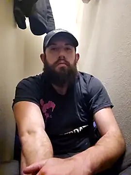 Snapshot of StruggleSnuggles chatting on January 12, 2025, 2:45 am StruggleSnuggles online show from January 12, 2025, 2:45 am