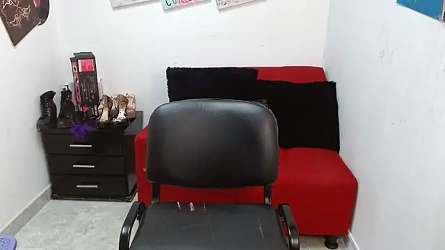 brittanysexhot online show from March 4, 2025, 8:05 pm