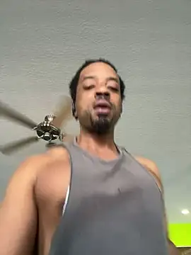 Snapshot of Coco-Licious chatting on January 4, 2025, 4:32 pm Coco-Licious online show from January 4, 2025, 4:32 pm