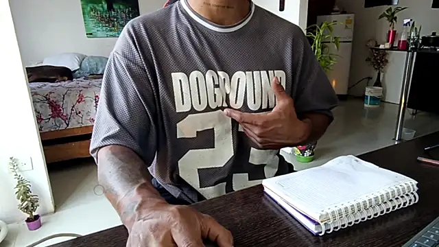 Adam Valenciia online show from March 11, 2026, 5:51 pm