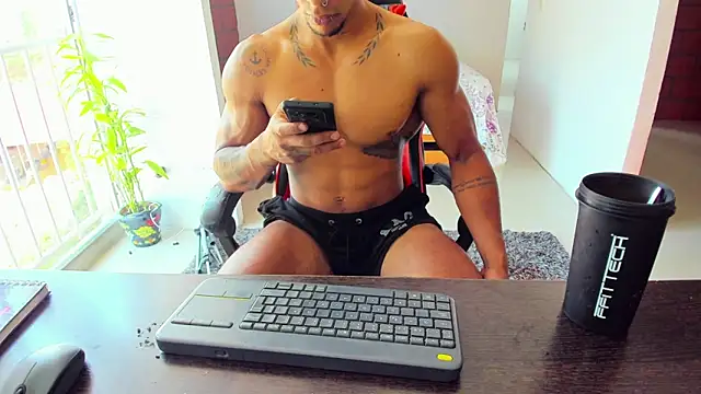 Adam Valenciia online show from September 21, 2025, 2:55 pm