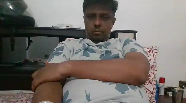 jemes21in online show from February 27, 2025, 4:54 pm