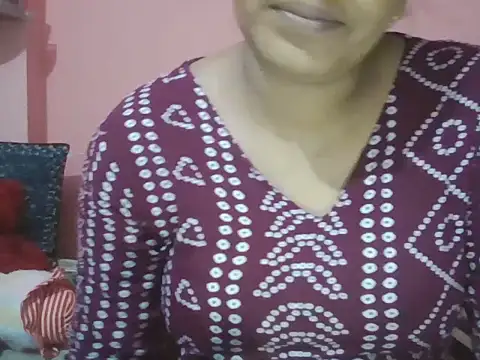 Snapshot of Hot-shanvi chatting on September 10, 2025, 12:48 pm Hot-shanvi online show from September 10, 2025, 12:48 pm