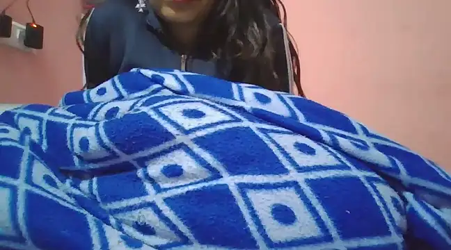 Snapshot of Hot-shanvi chatting on March 5, 2025, 8:32 pm Hot-shanvi online show from March 5, 2025, 8:32 pm