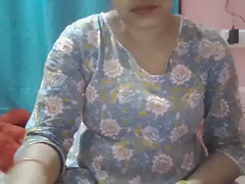Snapshot of Hot-shanvi chatting on March 20, 2025, 9:35 pm Hot-shanvi online show from March 20, 2025, 9:35 pm
