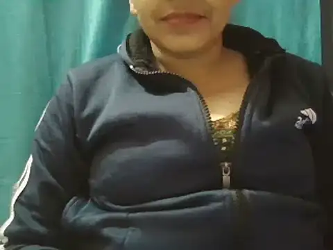 Snapshot of Hot-shanvi chatting on March 6, 2025, 2:51 am Hot-shanvi online show from March 6, 2025, 2:51 am