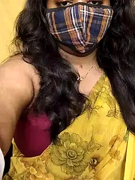 Snapshot of Rathi22 chatting on September 14, 2025, 12:44 am Rathi22 online show from September 14, 2025, 12:44 am