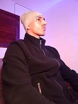 Snapshot of Joylopez_fit chatting on February 9, 2026, 11:52 am Joylopez fit online show from February 9, 2026, 11:52 am