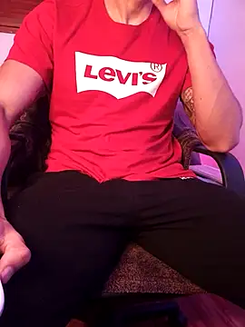 Snapshot of Joylopez_fit chatting on February 25, 2026, 12:05 pm Joylopez fit online show from February 25, 2026, 12:05 pm