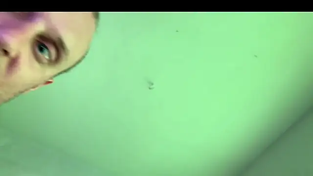 Snapshot of RickeyRidez chatting on February 3, 2026, 8:47 pm RickeyRidez online show from February 3, 2026, 8:47 pm